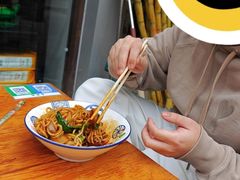 -杨伯英传统杂酱面