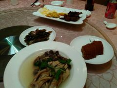 -石家饭店中市店