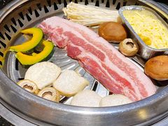 -木槿花韩式炭烤·熟成肉工坊(孙文东路店)