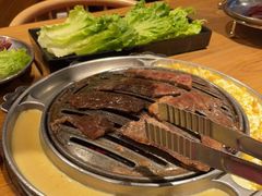 -青瓦炭韩潮烤肉(花园道店)