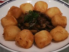 炸鲜奶牛肉-和记小菜(东方店)