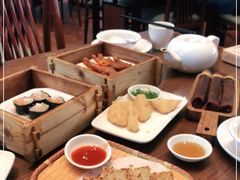 -日日鲜自助餐厅(小公园店)