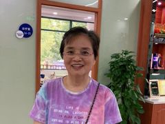 -茂菊口腔连锁(浦东南路店)