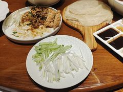 -小桃红·东北菜·春饼烤鸭(南阳湖街店)