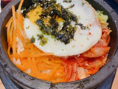 牛肉石锅拌饭-撒郎嘿·朝鲜民俗餐馆