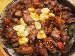 -老东镇啤酒屋海鲜加工·蒸汽海鲜·海鲜烧烤(台东店)