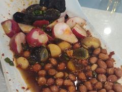 -马尔龙新疆饭店·清真(瑞景店)