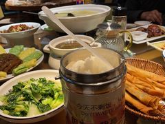 -黄泥岗·地道湖北菜(奥特莱斯店)