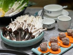 -品也·鲍鱼鸡火锅(皇庭广场店)