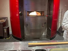 -城市大道红炉披萨烘焙坊