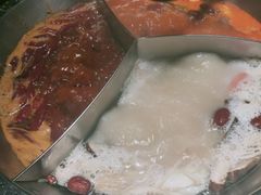 -大龙燚火锅(五一广场店)