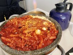招牌辣鱿鱼五花肉煲-HOTISLAND海鸡岛·韩国料理(江南西店)