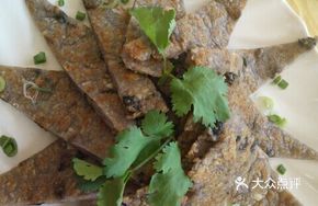 Bamboo Shoot and Snail Pancake