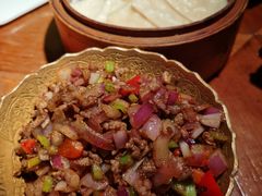 薄饼卷羊肉粒-楼兰新疆主题餐厅(苏州中心店)