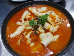 自制泡菜龙利鱼锅-付掌柜在成都·热炒砂锅集(金禾店)