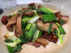 青蒜炒腊肉-半山腰·云南菜(侨福芳草地店)