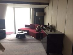 iphone_upload_pic-广州四季酒店