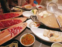 -左庭右院鲜牛肉火锅(上海荟聚店)
