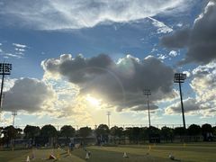 -Riverside河畔少儿足球培训(前滩店)