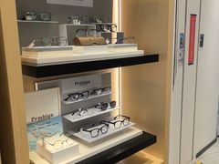 -博士眼镜(罗湖喜荟城店)