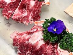 -左庭右院鲜牛肉火锅(京西大悦城店)