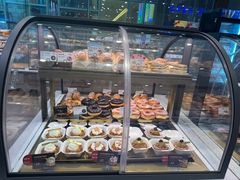 -巴黎贝甜(大宁国际商业广场店)