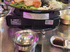 -豚豚家돈돈가韩国锅盖烤肉(新北万达店)