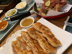 -山楂树融合菜餐厅