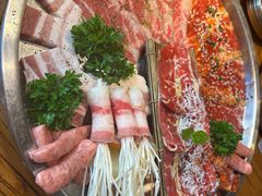 -韩景台烤肉(八大处店)