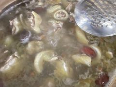 -广味炭炉鸡煲(宝业路分店)