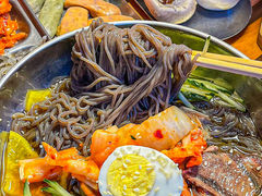 -叽叽扎扎烤肉场(生态城万达店)