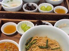 -蟹上黄·蟹黄面·江南糖水(人民广场店)