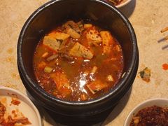 -英子补身汤(海兰路店)