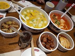 -渝是乎川渝小炒(新世界百货望京店)