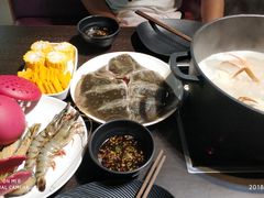 -九万士多港式海鲜粥底火锅(回龙观店)