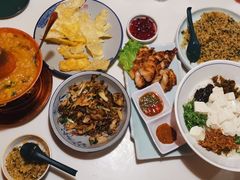 -蜗牛小馆醉乡民谣云南菜(惠新西里店)