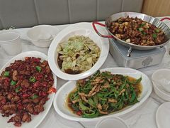 -江城燕子大排档(江汉路步行街店)