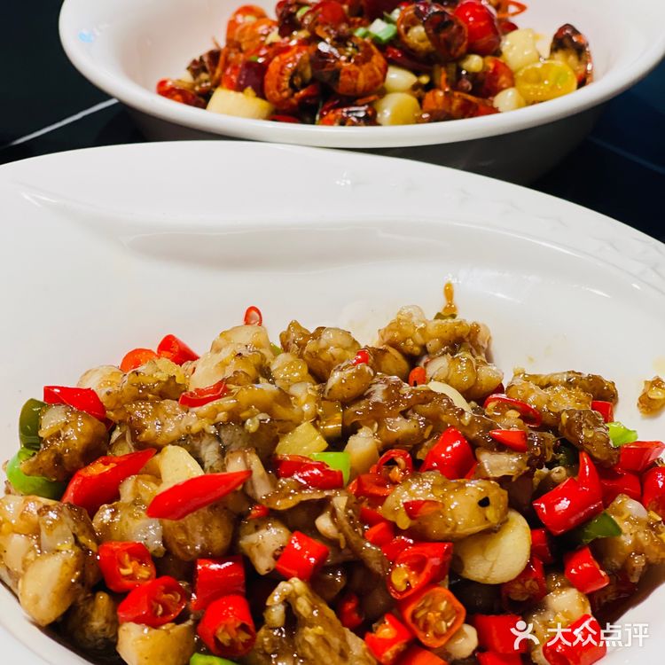 这家川菜馆的烤鱼都是活鱼现杀‼️