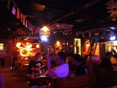 -Helens海伦司小酒馆(复旦大学店)