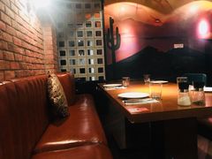 卡座-弗兰克牛排西餐厅Ribone steak house(柠檬花园店)