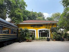 -火车头法国西餐厅