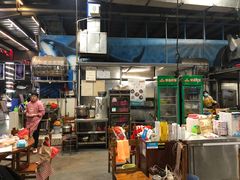 -三亚新鸿港水果一级批发市场