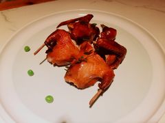 酱爆脆皮乳鸽-姜君·千岛湖鱼头馆(浦东大道店)