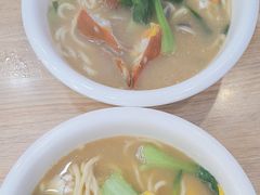 -木木鲜海鲜面(天一店)