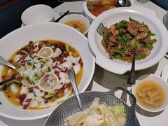 -绿草地·湘菜(悦方ID mall店)
