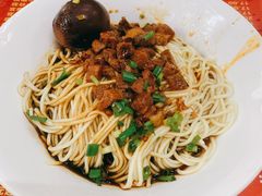 招牌辣肉干拌面-辣肉面大王(天平路店)