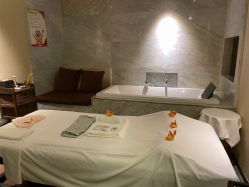 -禾颜社·精致美容