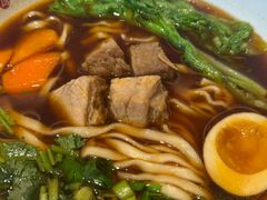 -康师傅私房牛肉面(申虹店)