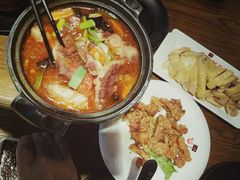 -哇蛙牛功夫面渝都料理(龙阳广场店)