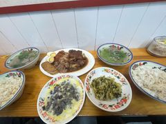 -明姨仔潮汕美食·碳炉猪脚·汕尾牛腩饭·起片鸡煲(起义路店)